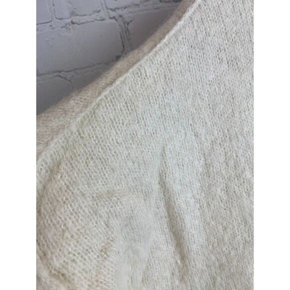 FREE PEOPLE alpaca nylon cream ivory oversized knit sweater pullover L NWOT - Picture 4 of 9